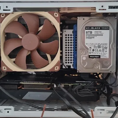 Đế Gắn Ổ Cứng HDD CoolerMaster MasterBox NR200