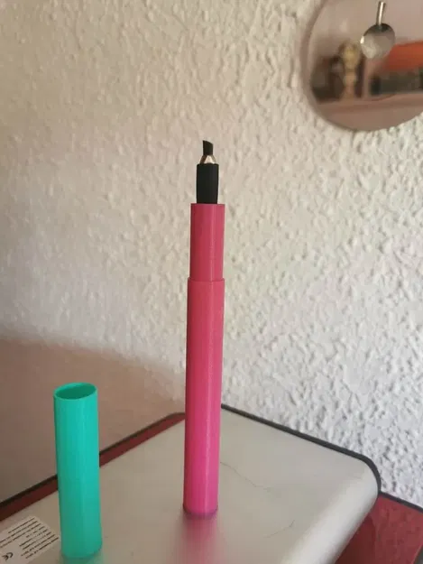 Hộp đựng cọ kẻ mắt - Image 1