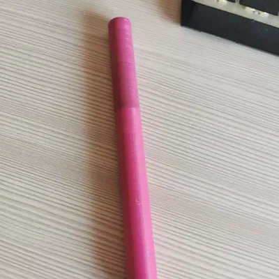 Hộp đựng cọ kẻ mắt