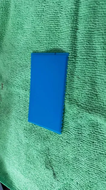 Dụng Cụ Cào Đá Băng Cỡ Thẻ Tín Dụng - Image 1