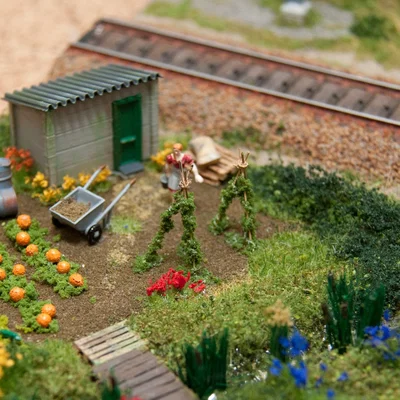 Nhà kho sân vườn H0 1:87