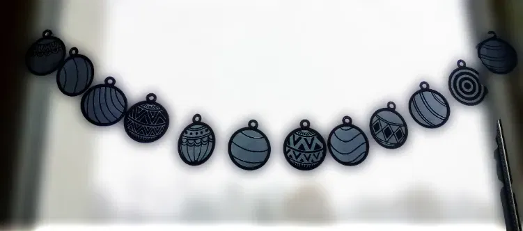 Đồ Trang Trí Giáng Sinh Trong Mờ - Image 2