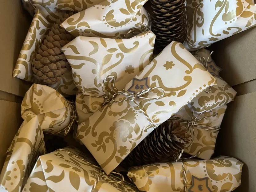 Những Ngôi Sao Cho Lịch Vạn Niên (Có Lỗ), Đánh Số Từ 1-24 - Image 1