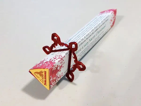 Trang trí Giáng sinh Hình Bông Tuyết Cho Thanh Toblerone - Image 4