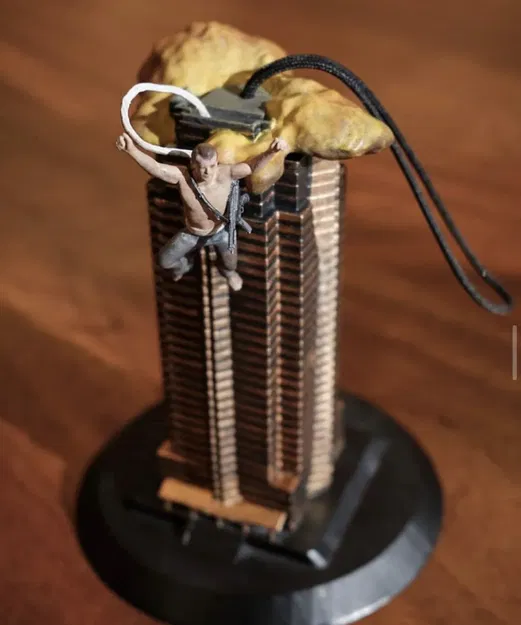 Mô hình tòa nhà Nakatomi Plaza trong phim Die Hard - Image 2