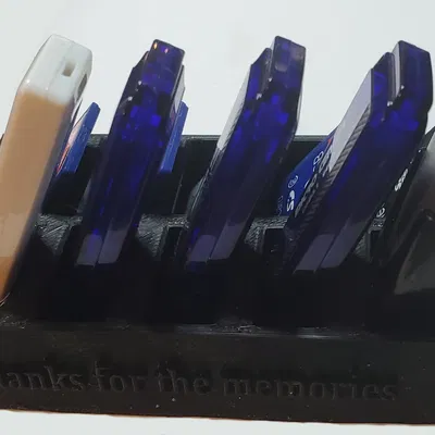 Kệ Đựng Thẻ Nhớ