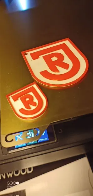 Móc Khóa Logo Jahn-Regensburg - Image 1