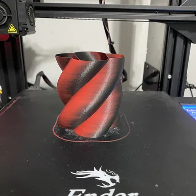 Chậu Xoắn Hình Học Độc Đáo