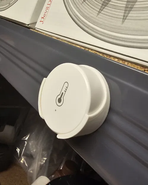 Giá Đỡ Nam Châm Cảm Biến Tuya - Image 1