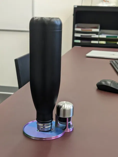 Giá Đỡ Bình Nước Văn Phòng Kèm Khay Hứng Nước - Image 1