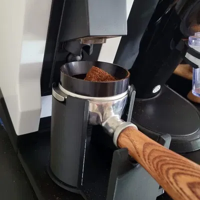 Eureka Mignon Sliding Portafilter Holder