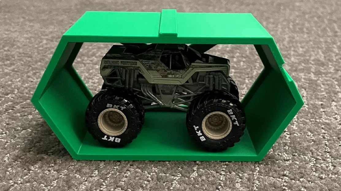 Kệ Trưng Bày Xe Monster Jam 1:64 Của Spin Master - Image 2