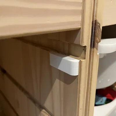 Giá đỡ Trofast (phiên bản gắn keo)