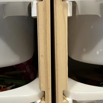 Giá đỡ Trofast (phiên bản gắn keo)