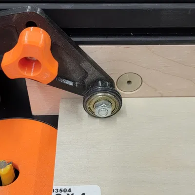 Router Table Infeed Guide (Jess-Em)