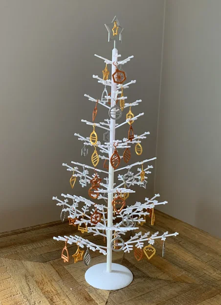 Cây Thông Noel Có Đồ Trang Trí - Image 1