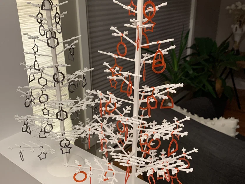 Cây Thông Noel Có Đồ Trang Trí - Image 3