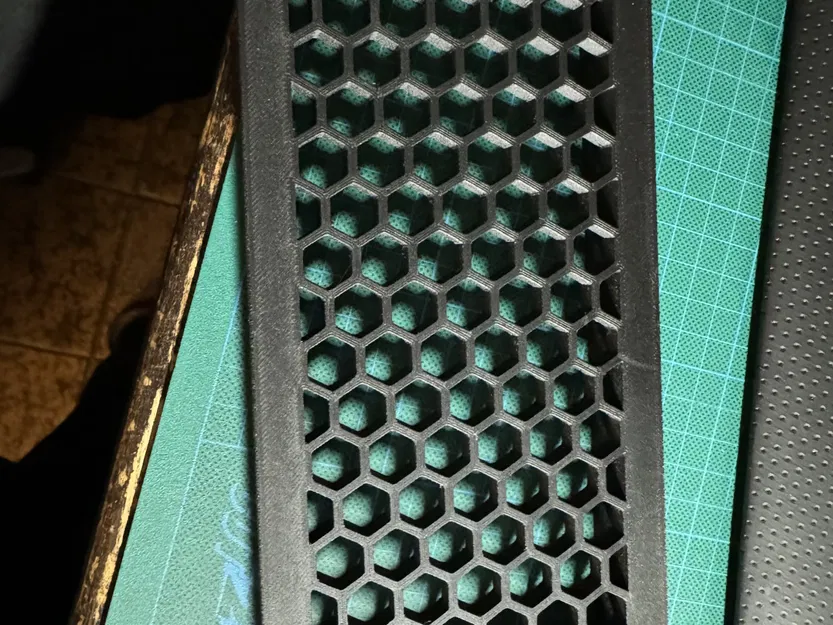 Heizungs-/Lüftungsgitter//Heating/ventilation grille - Image 1