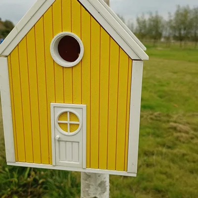 Bird house