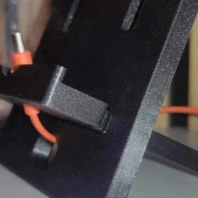 Universal Table PhoneHolder