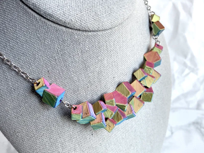 Vòng Cổ & Bông Tai Statement Hình Khối Lập Phương Độc Đáo - Image 2