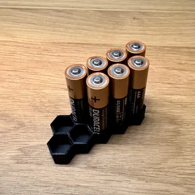 Filament-saving Battery Holder AAA