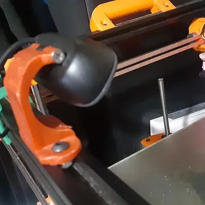 Giá đỡ Logitech C270 2020