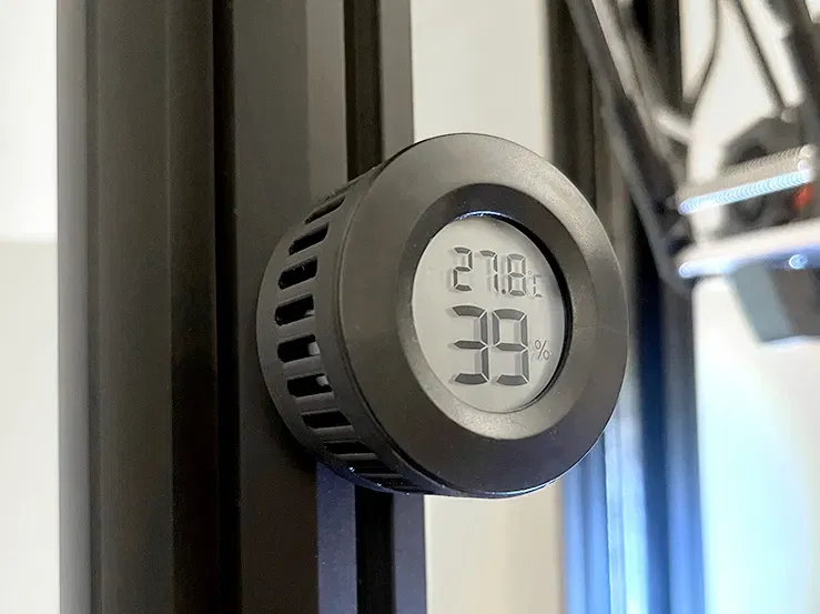 Stand for hygrometer (M4 t-nut) - Image 1