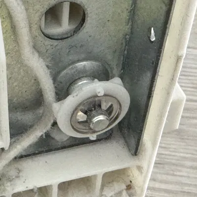 Con lăn máy rửa chén BEKO