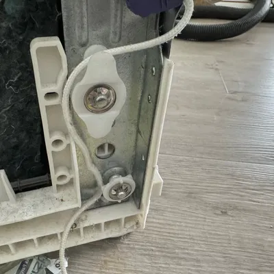 Con lăn máy rửa chén BEKO