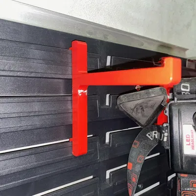 Giá Đỡ Dài Cho Bảng Dụng Cụ