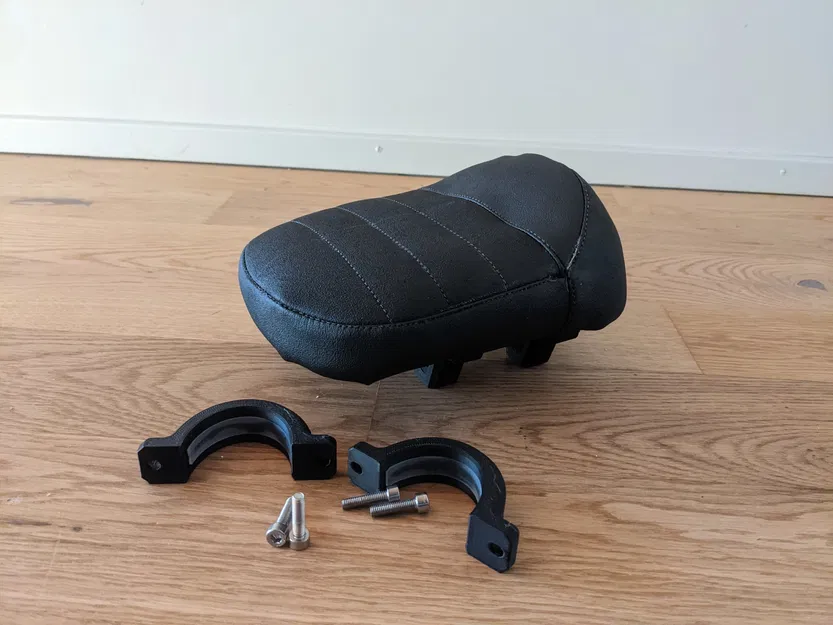Bullit seat mount and foot pegs - Image 1