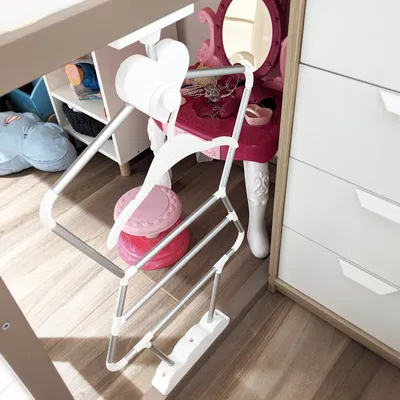 Giá Treo Đồ Hình Bé Gái Cho Giường Ikea Kura