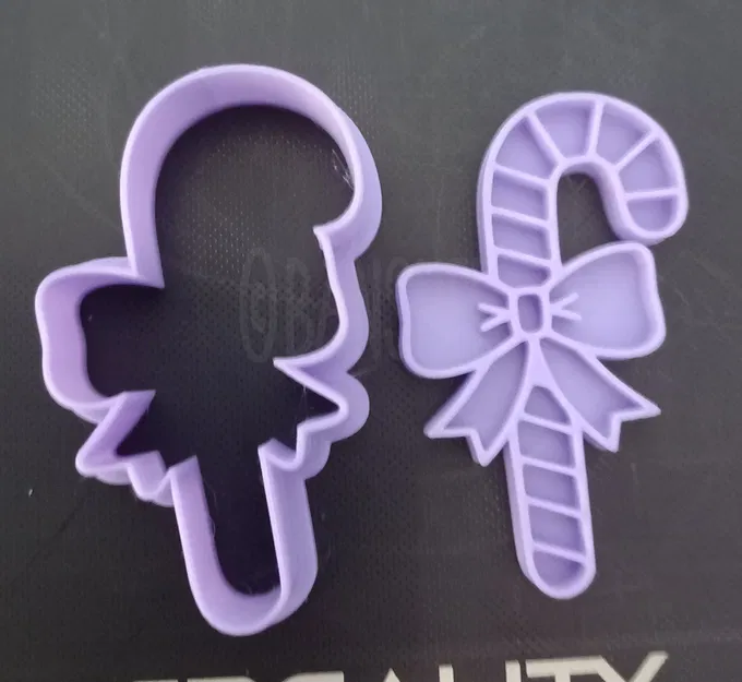 Candy cane cookie cutter and stamp - Image 1