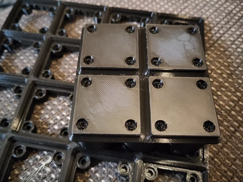 Giá Đựng Dầu Thơm Gridfinity 2x2 Cho Tối Đa 9 Chai Có Lỗ Nam Châm - Image 5