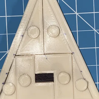 Ảo Giác Vuông Biến Mất | Ảo Giác Quang Học Tam Giác