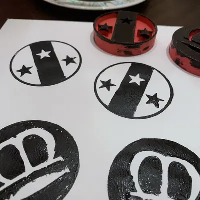 Meridies (SCA) populace badge stamps