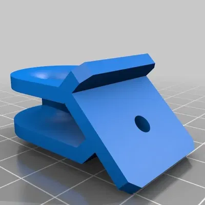 Filament guide for 2020 aluminum extrusion