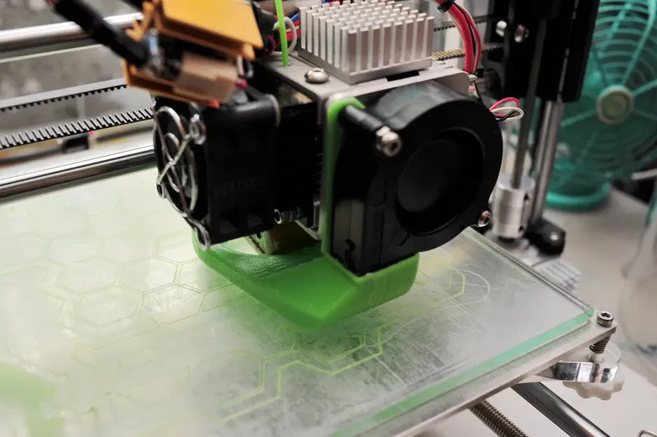 Ống dẫn khí bao quanh cho extruder MK8 - Image 1