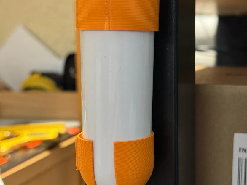 Giá Treo Tường Máy Bơm Chân Không ESun - Image 1