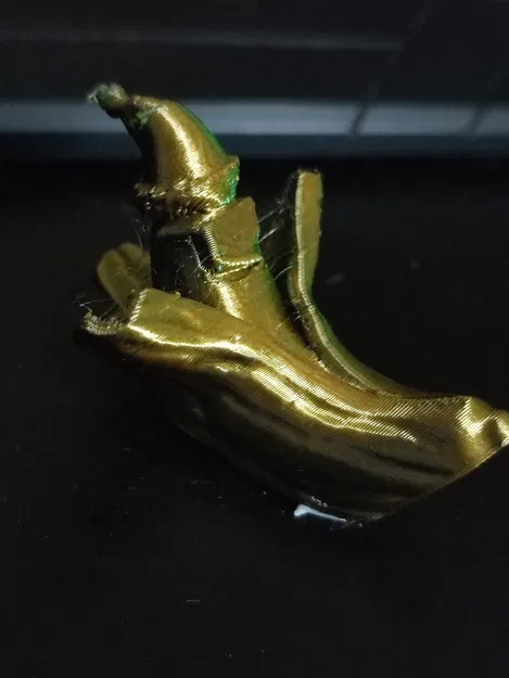 Móc treo Cây Thông Giáng Sinh Hình Chuối - Image 1