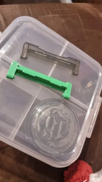 Chốt khóa nắp hộp cơm Sistema To Go các loại - Image 1