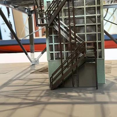 Cầu Thang Apollo LUT