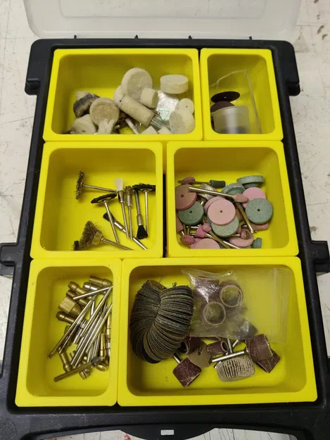 Inserts for Screw Trade Pack case. - Image 1