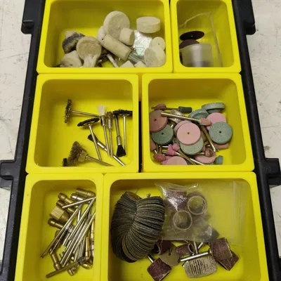 Inserts for Screw Trade Pack case.