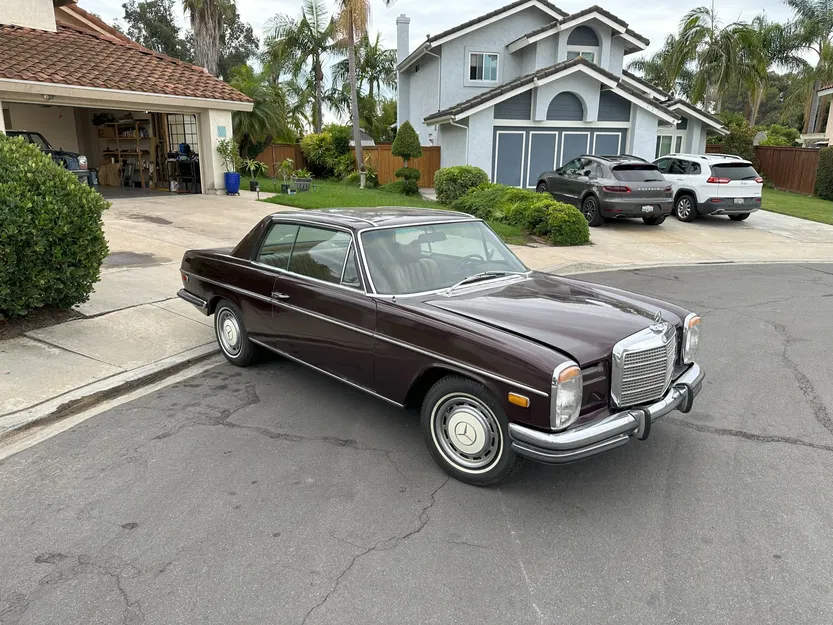 Kẹp Giữ Nẹp Mạ Chrome Xe W114/W115 - Image 1