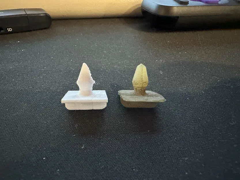 Kẹp Giữ Nẹp Mạ Chrome Xe W114/W115 - Image 2