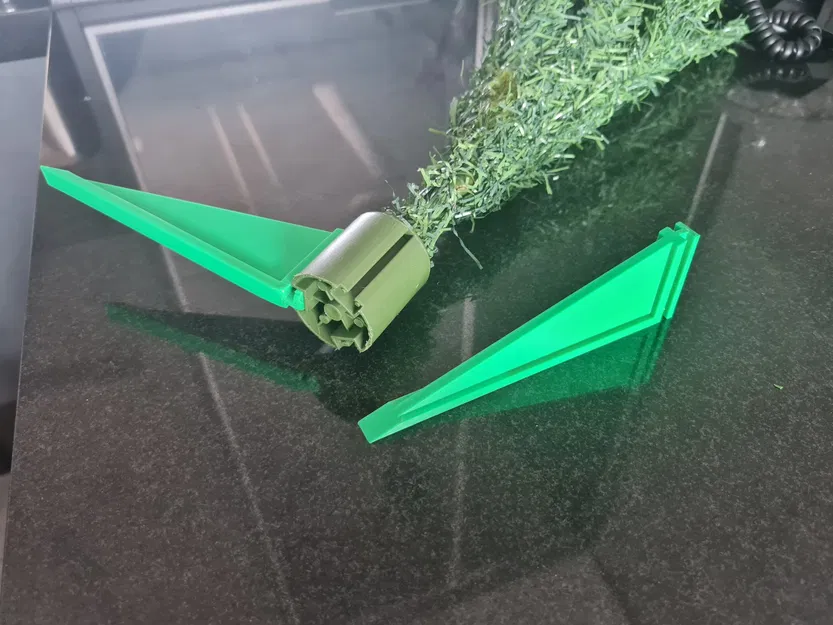 Chân Đế Thay Thế Cho Cây Thông Noel - Image 2