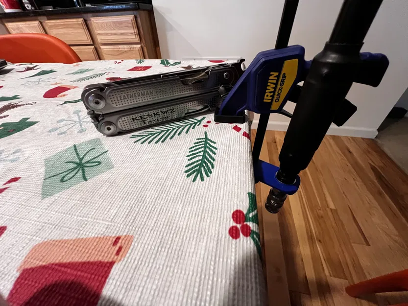 Giá đỡ ăng ten BNC cho Kẹp Irwin Quick-Grip - Image 1