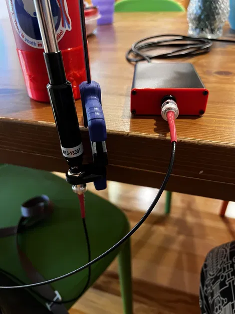 Giá đỡ ăng ten BNC cho Kẹp Irwin Quick-Grip - Image 2